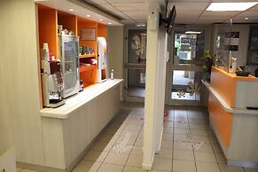 Premiere Classe Lyon Est - Bron Eurexpo