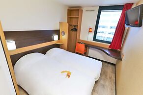 Première Classe Paris Ouest - Gennevilliers Barbanniers