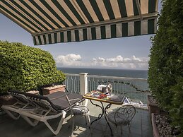 Hotel Bellevue Suite