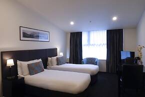 Gilmer Apartment Hotel