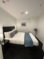 Gilmer Apartment Hotel