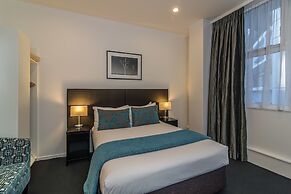 Gilmer Apartment Hotel