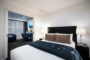 Gilmer Apartment Hotel