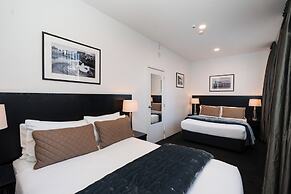 Gilmer Apartment Hotel