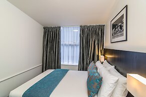 Gilmer Apartment Hotel