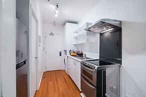 Gilmer Apartment Hotel