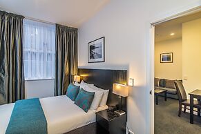 Gilmer Apartment Hotel