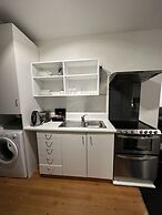 Gilmer Apartment Hotel