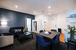 Gilmer Apartment Hotel