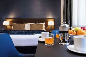 Gilmer Apartment Hotel