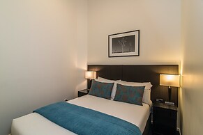 Gilmer Apartment Hotel