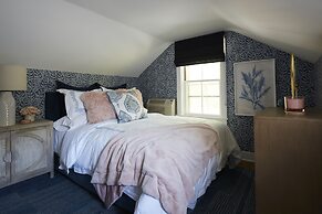 The Cornell Inn, Lenox & The Berkshires