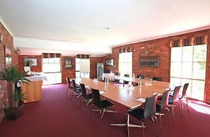 Mansfield Valley Motor Inn