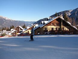 Neve Sole Folgarida Resort Aparthotel