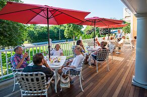 York Harbor Inn