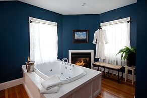 York Harbor Inn