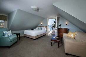 York Harbor Inn