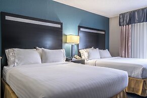 Holiday Inn Express & Suites Roanoke Rapids SE, an IHG Hotel