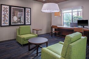 Holiday Inn Express & Suites Roanoke Rapids SE by IHG