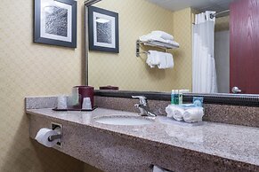 Holiday Inn Express & Suites Roanoke Rapids SE by IHG