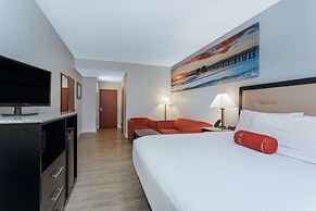 Days Inn & Suites by Wyndham Lakeland