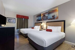 Days Inn & Suites by Wyndham Lakeland