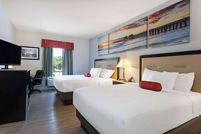 Days Inn & Suites by Wyndham Lakeland