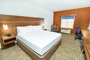 Holiday Inn Express & Suites Las Vegas SW - Spring Valley by IHG