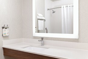 Holiday Inn Express & Suites Las Vegas SW - Spring Valley by IHG