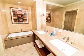Holiday Inn Express & Suites Las Vegas SW - Spring Valley by IHG
