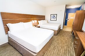 Holiday Inn Express & Suites Las Vegas SW - Spring Valley by IHG