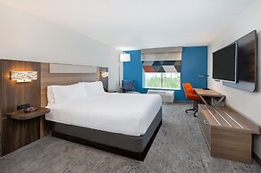 Holiday Inn Express Hotel & Suites Columbus at Northlake by IHG