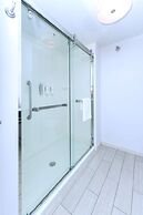 Hampton Inn Hays-North of I-70