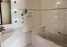 Best Western Hotel & SPA Le Schoenenbourg