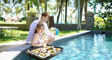 Sun Spa Resort & Villas