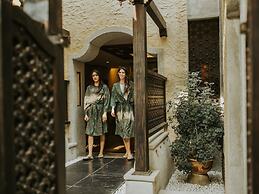 Sun Spa Resort & Villas