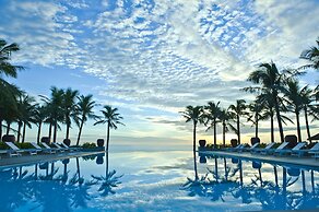 Sun Spa Resort & Villas