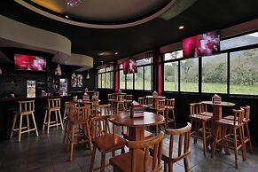 Hotel Magic Mountain SPA & Conference center