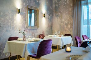 Boutique Hotel Yöpuu