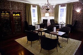 Boutique Hotel Yöpuu