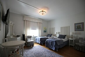 Boutique Hotel Yöpuu