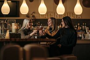 Lapland Hotels Sirkantähti