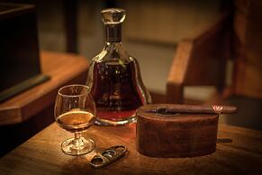 Victoria Angkor Resort & Spa