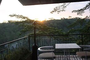 Puri Bunga Resort & Spa