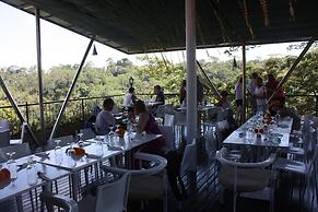 Puri Bunga Resort & Spa