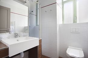 Appart Hotel Odalys City Nice Le Palais Rossini