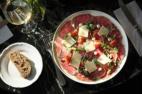 President Hotel Athens