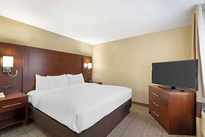 Comfort Suites Cedar Falls