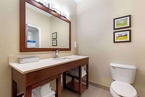 Comfort Suites Cedar Falls