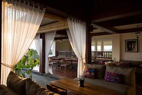 Ubud Village Hotel